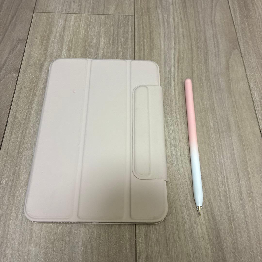 T*s様 Apple iPad mini Starlight本体 ペンとカバー付