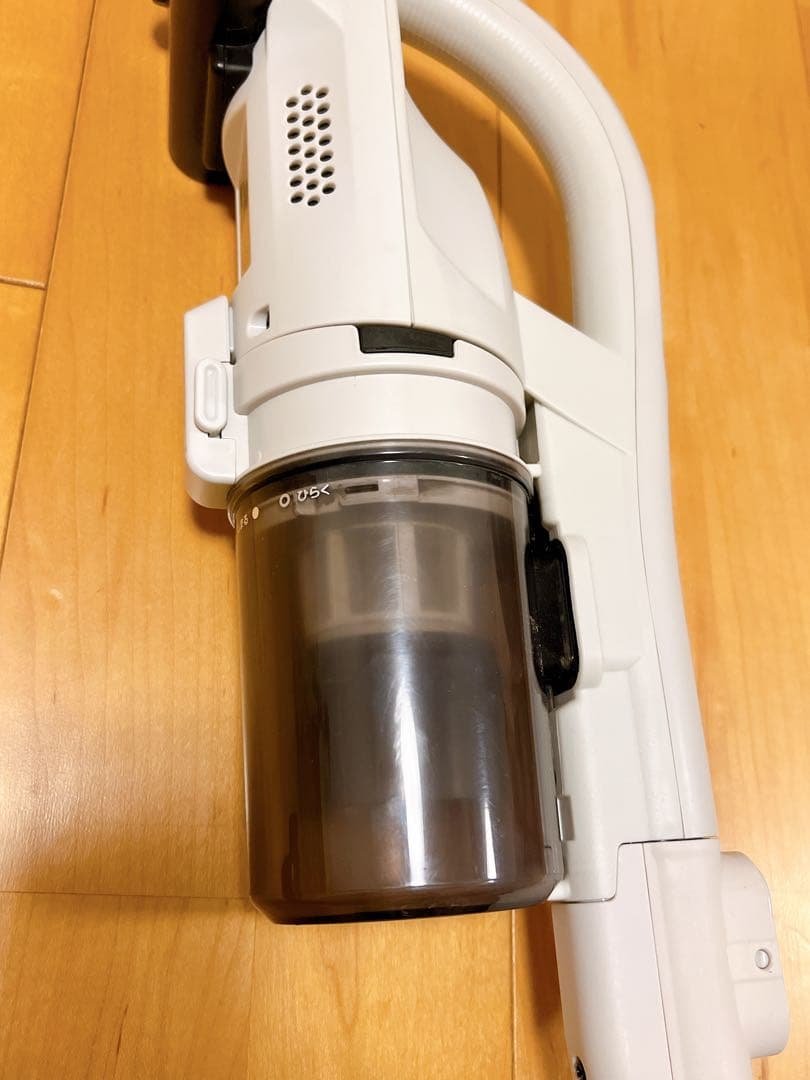 東芝 VC-CLW33 掃除機　コードレスクリーナー　2024年製　動作確認済