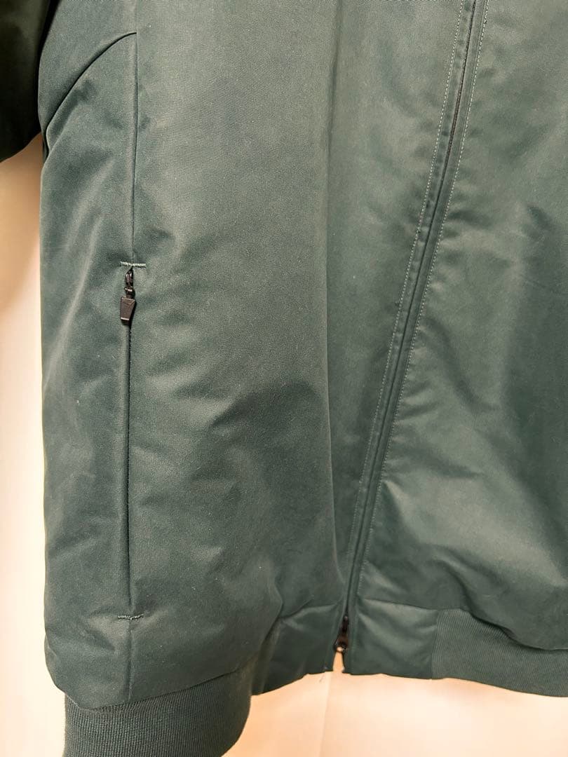 Puma MA-1 フライトジャケット ダークグリーン XL。