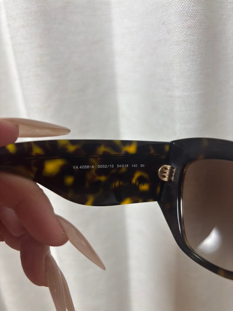 VALENTINO サングラス