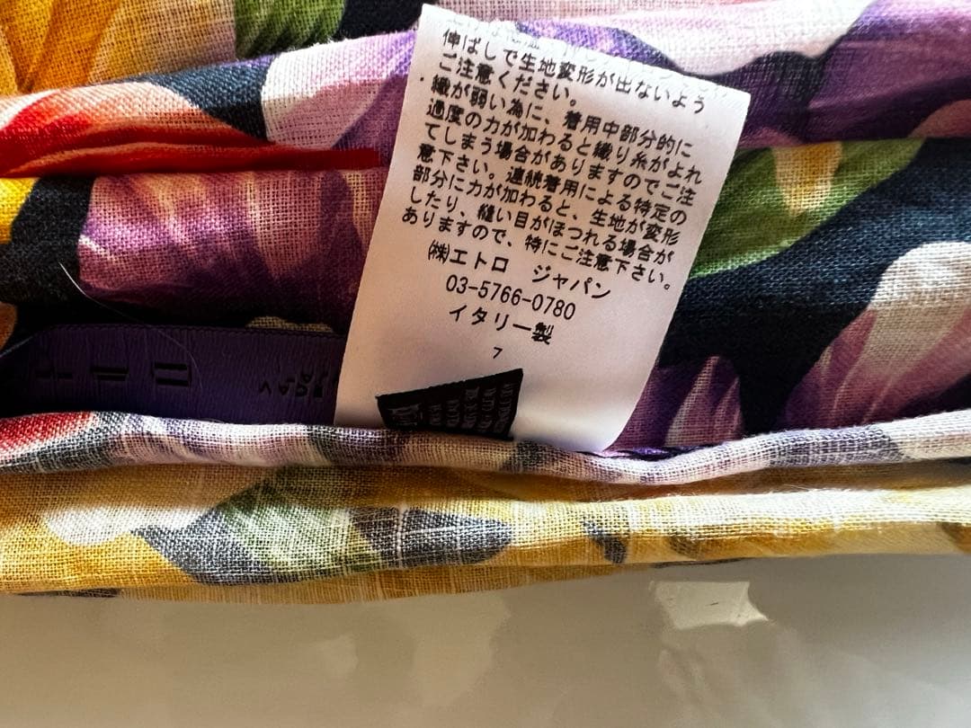 今日だけ！4月5日特別価格！エトロ　ストール・ショール