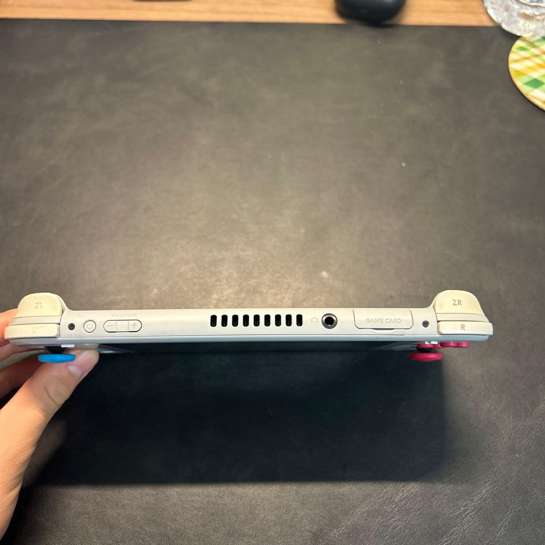 Nintendo Switch Lite 剣盾