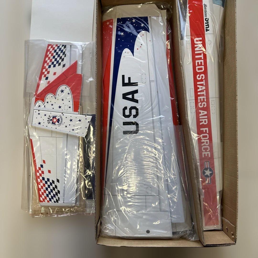 種類···ラジコン　飛行機 (半完成組立キット) スポーツマン・ダイナ
