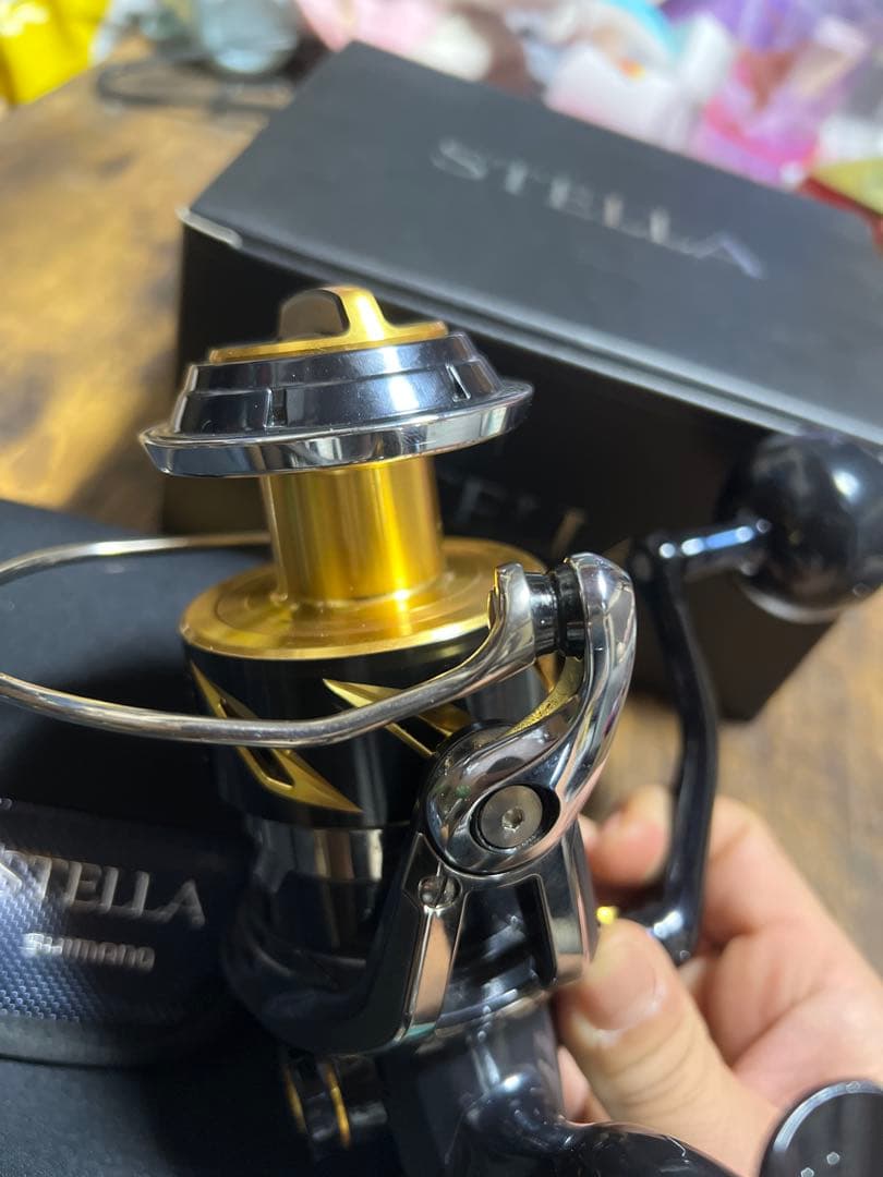 STELLA SW8000HG スピニングリール