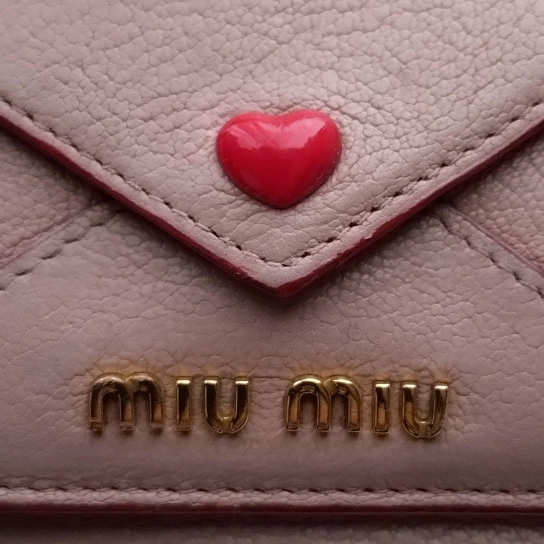 MIUMIU 折り財布 ラブレター ゴールドロゴ ハート ピンクベージュ