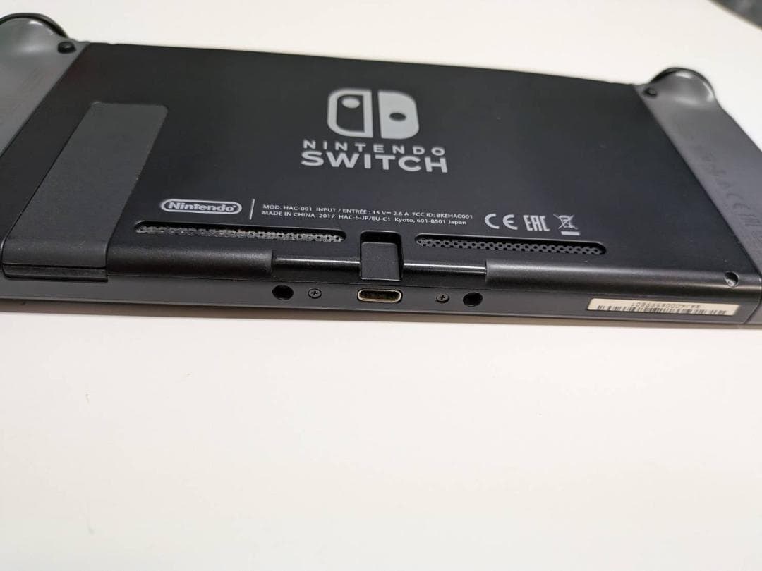 Nintendo Switch 旧型（バッテリー強化前モデル／HAC-001）