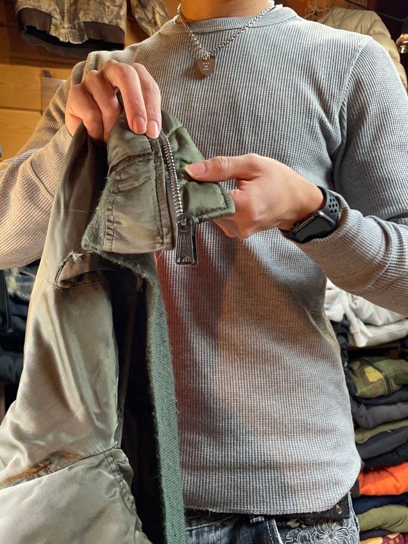 アルファインダストリーズ　Alpha industries MA-1