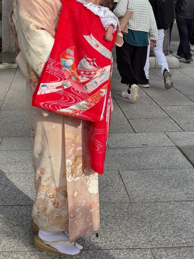 お宮参り用 女の子　産着赤　ベビードレスセット