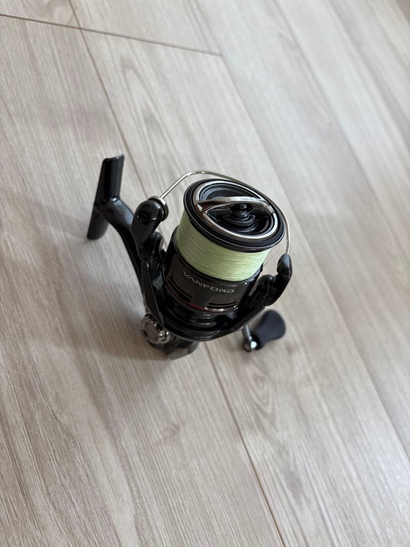 シマノ　SHIMANO 24ヴァンフォード　2500S スピニングリール