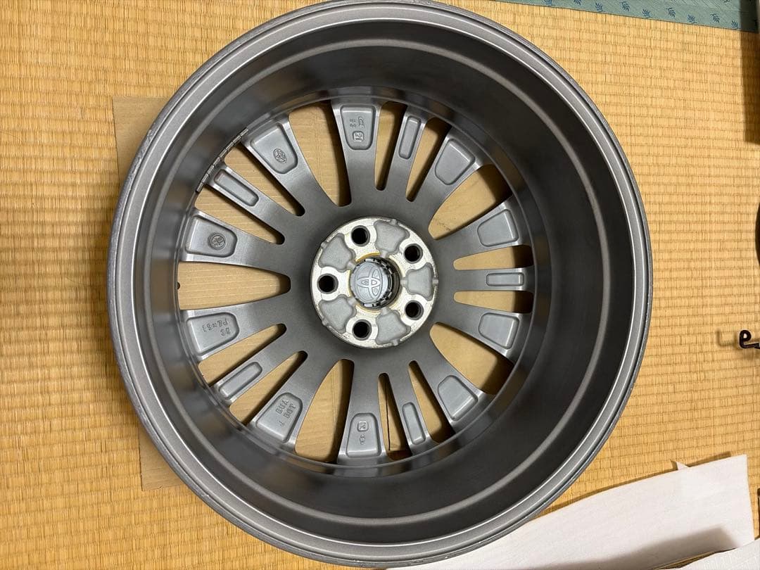 【美品】80 ハリアー 純正ホイール（週末値下げ）