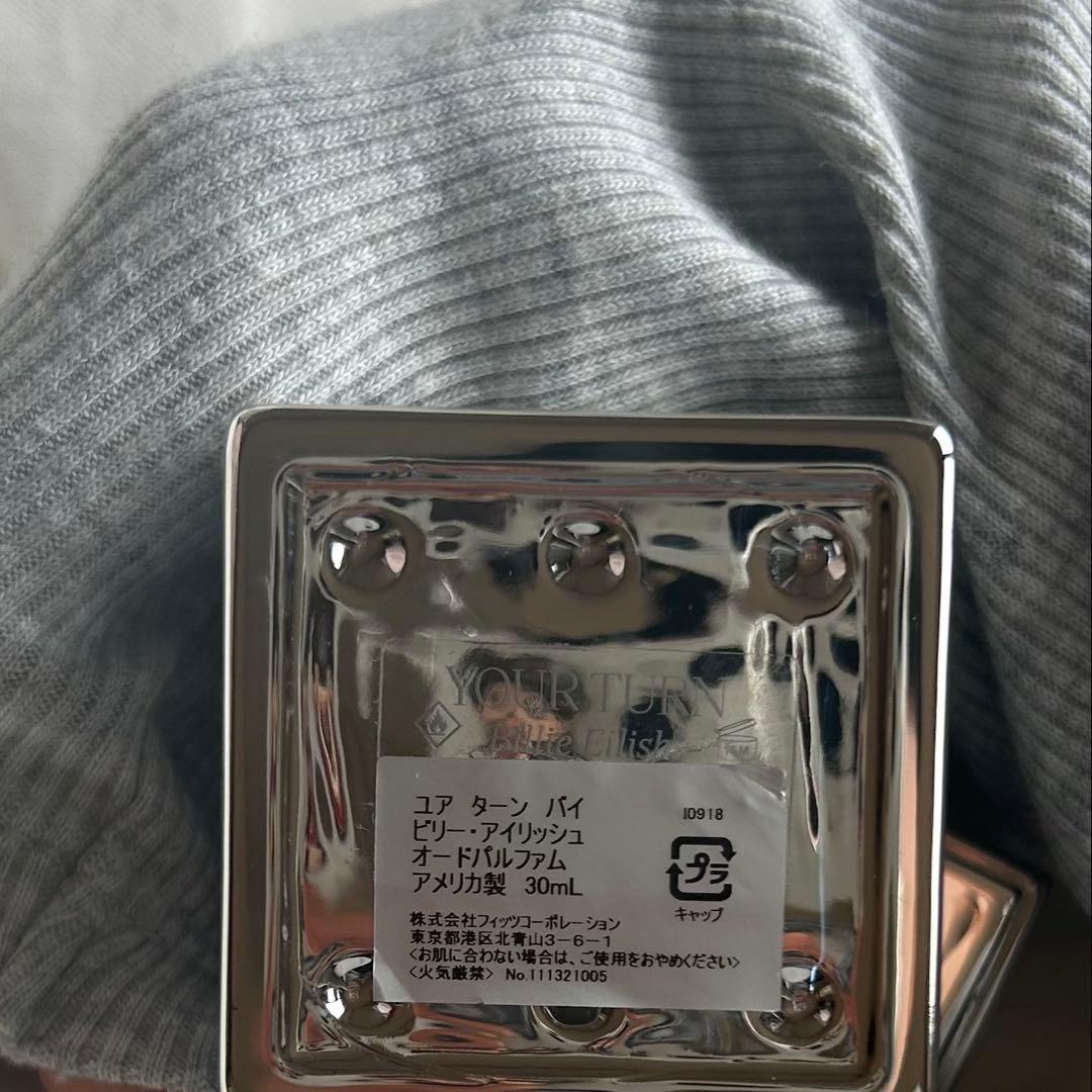 billie eilish 香水　your turn 30ml ※箱付き