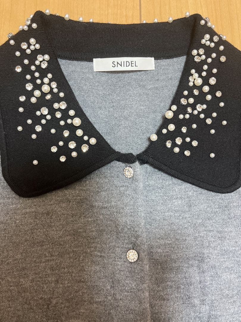 snidel 襟 ビジュー カーディガン
