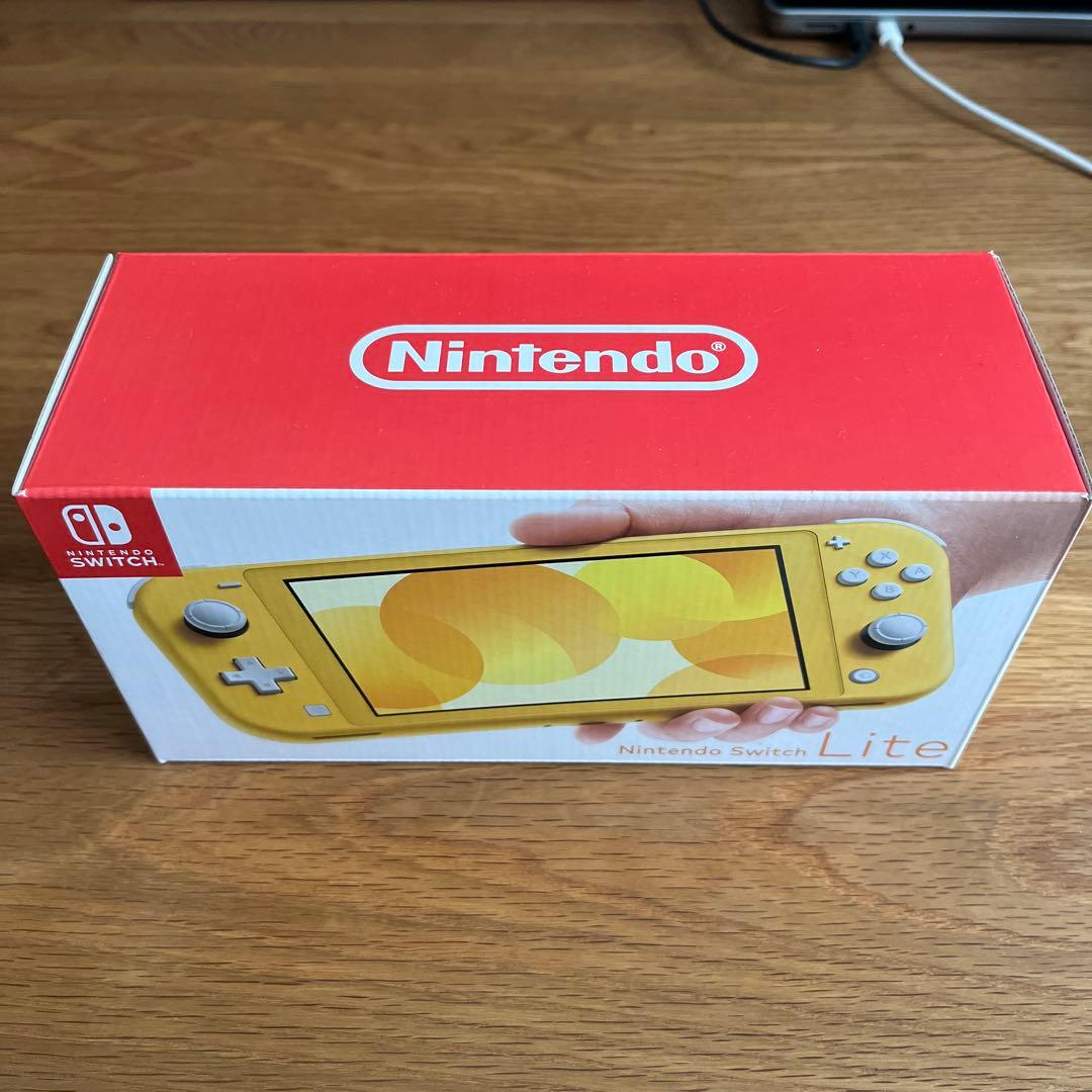 新品未使用　Nintendo Switch Lite 本体