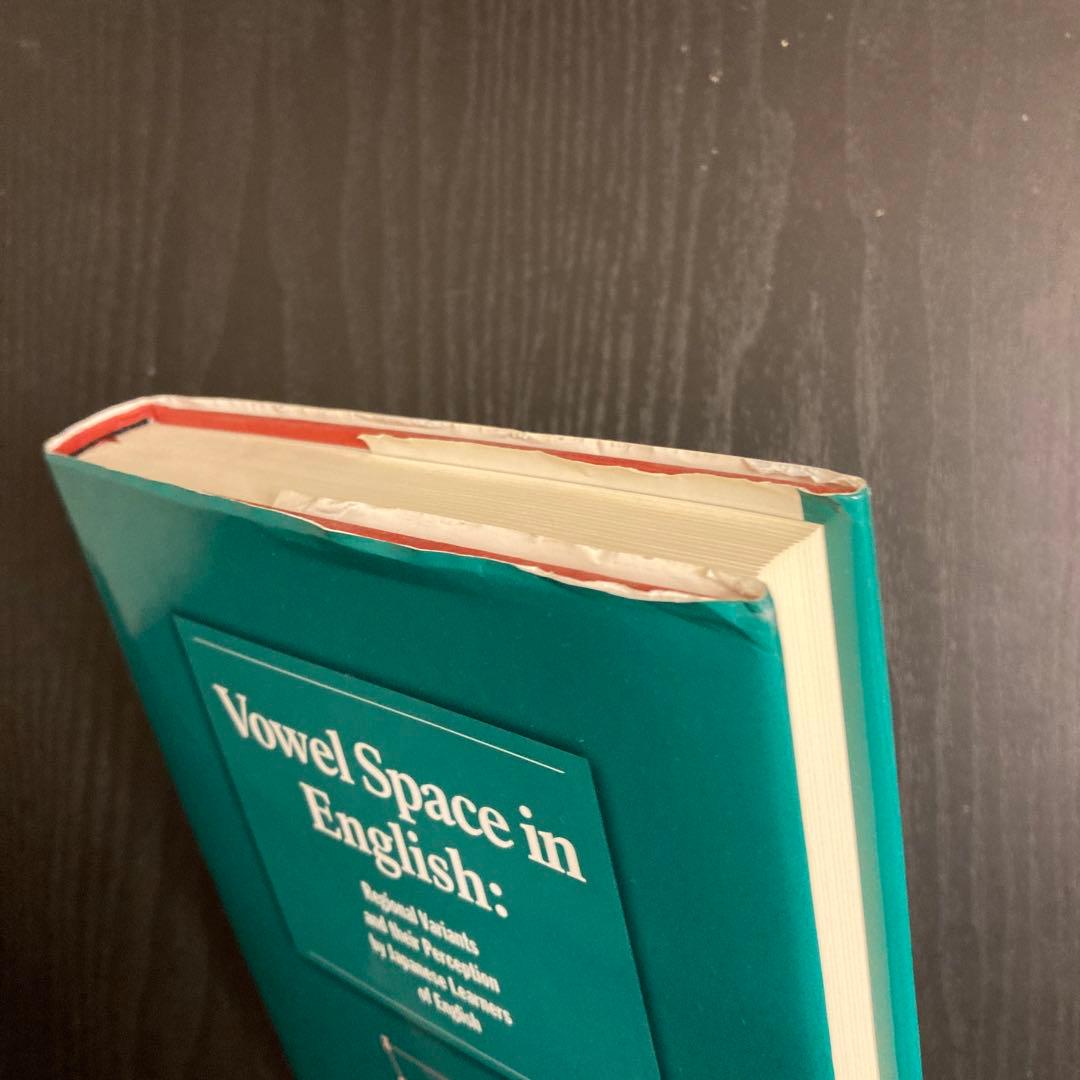 Vowel space in English : regional varia…