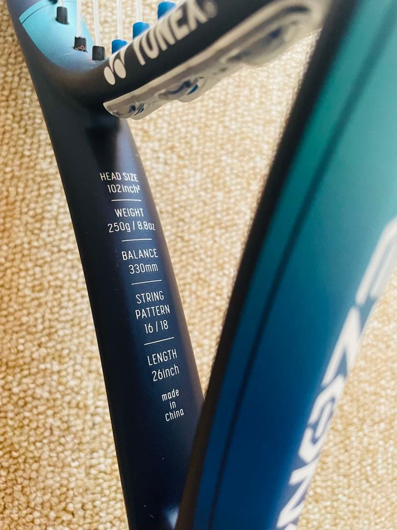 美品☆YONEX テニス ジュニアテニスラケット EZONE 26