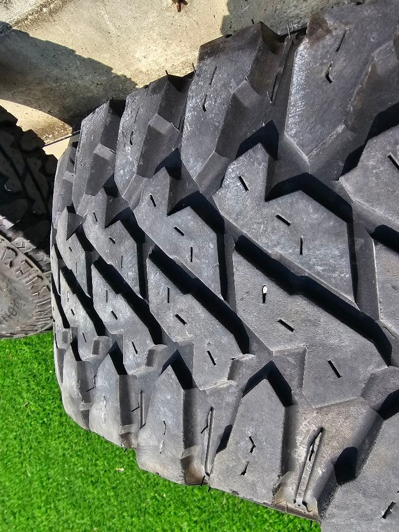 ヨコハマジオランダーMT G003 16インチ 285/75r16