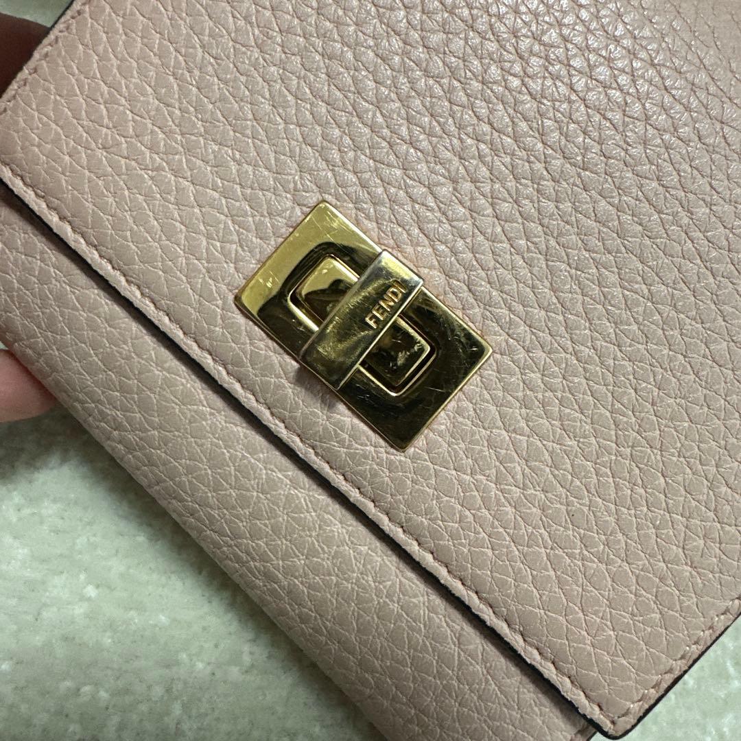 FENDI ピーカブーウォレット　財布　ピンク　バイカラー