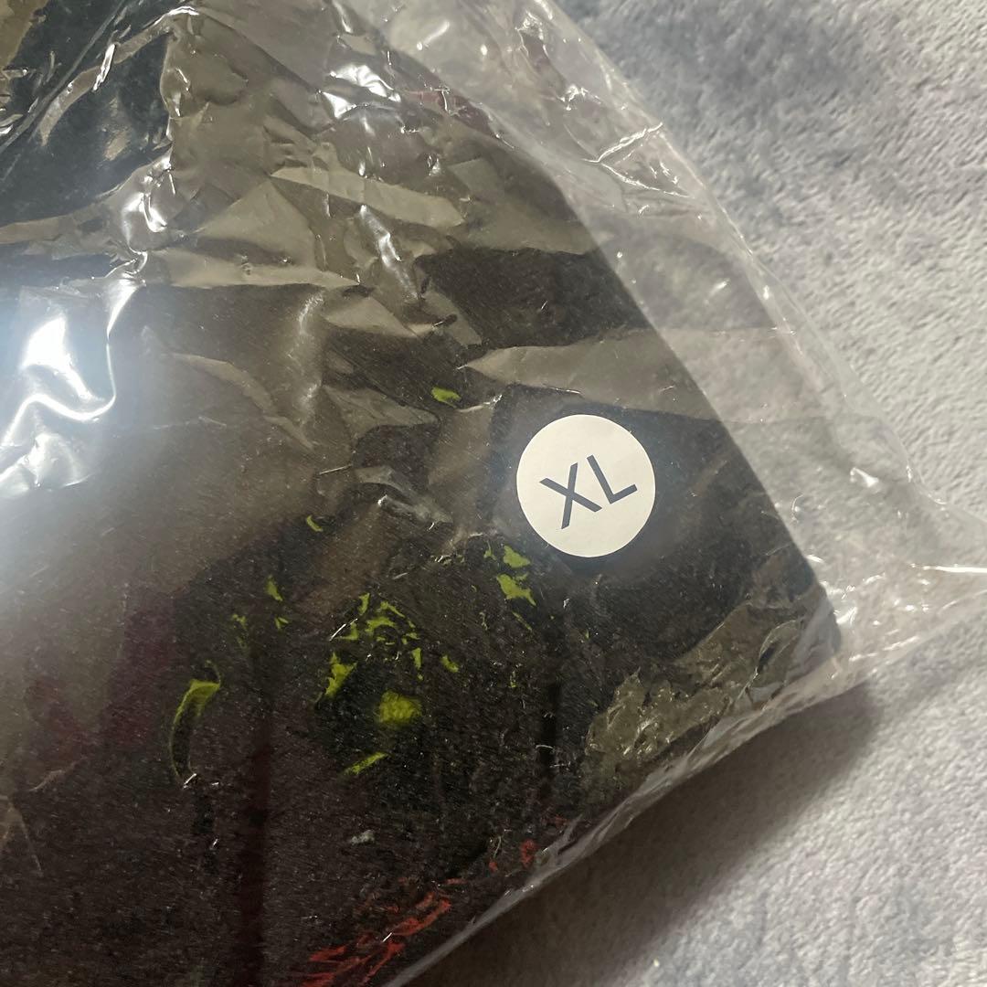 VAUNDY グッズ　 フーディー　XLサイズ