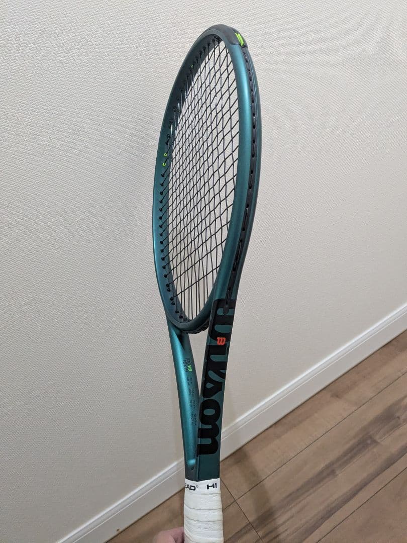 Wilson　BLADE 100 v9