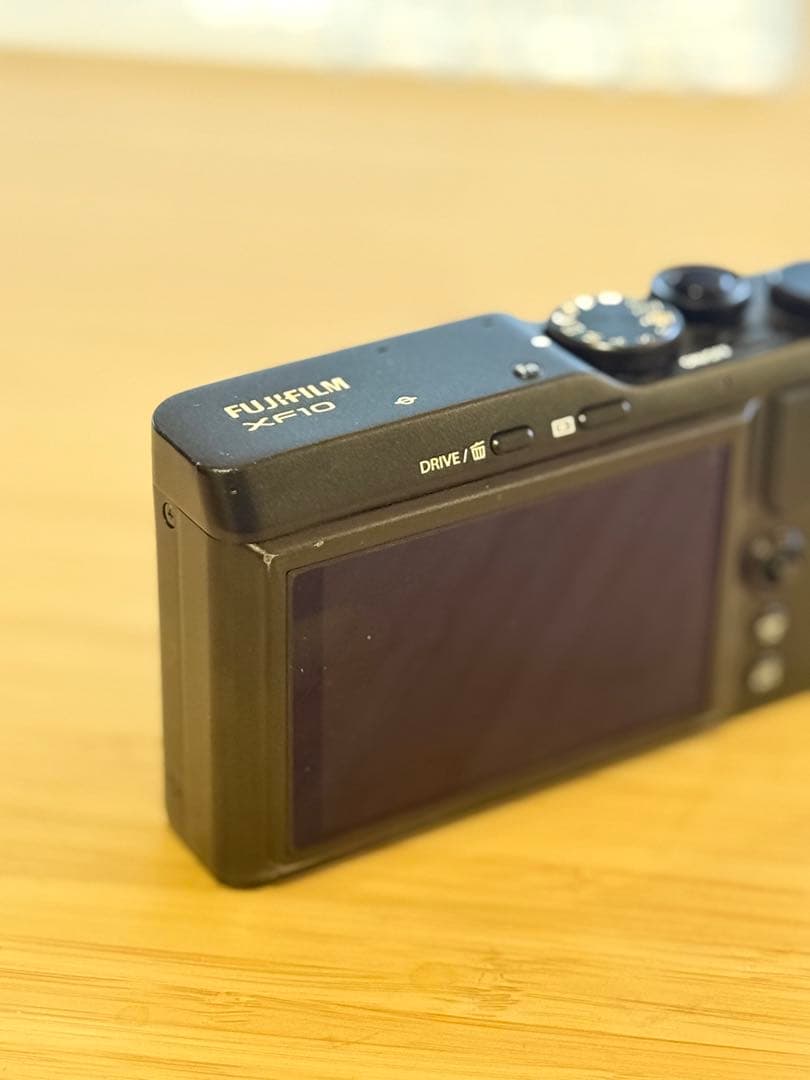Fujifilm XF10 富士フィルム コンパクトデジタルカメラ