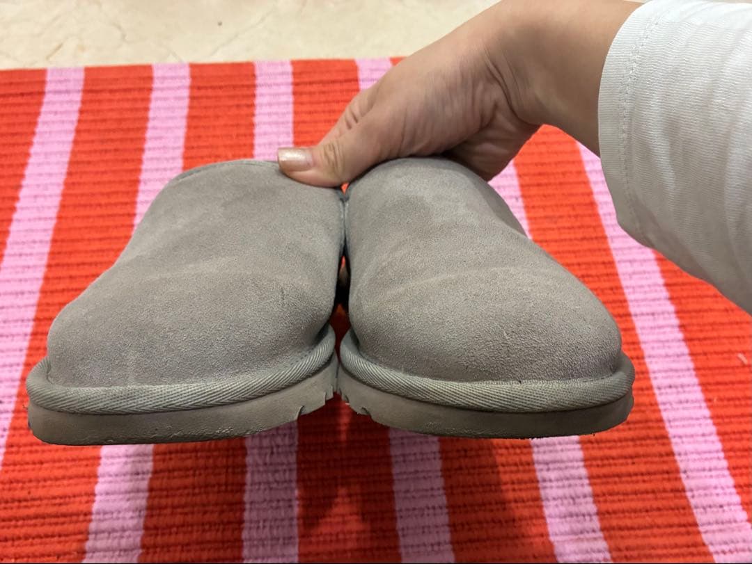 UGG スリッポンKENTON24cm