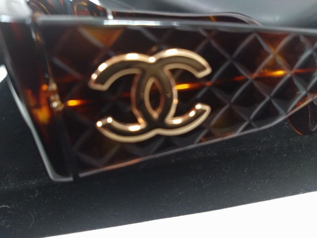 CHANEL ブラウン サングラス キルティングデザイン べっ甲柄