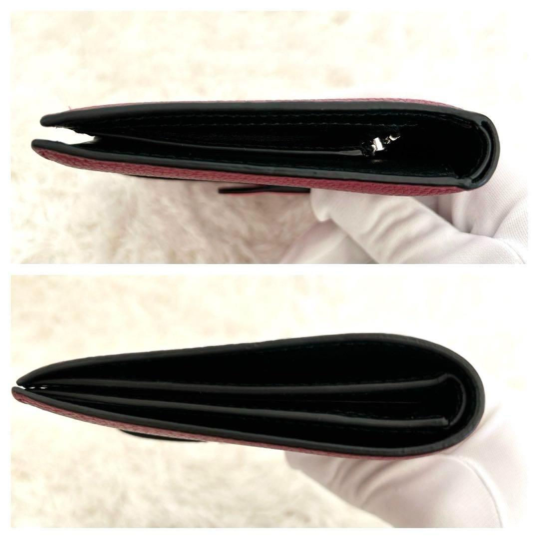 ロエベ アナグラム ミディアムバーティカルウォレット レザー 二つ折り財布