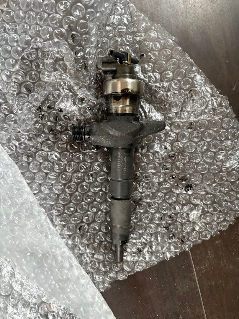 り*う様 ISUZU 純正インジェクタ　4JJ1 8-98238318-0 4本