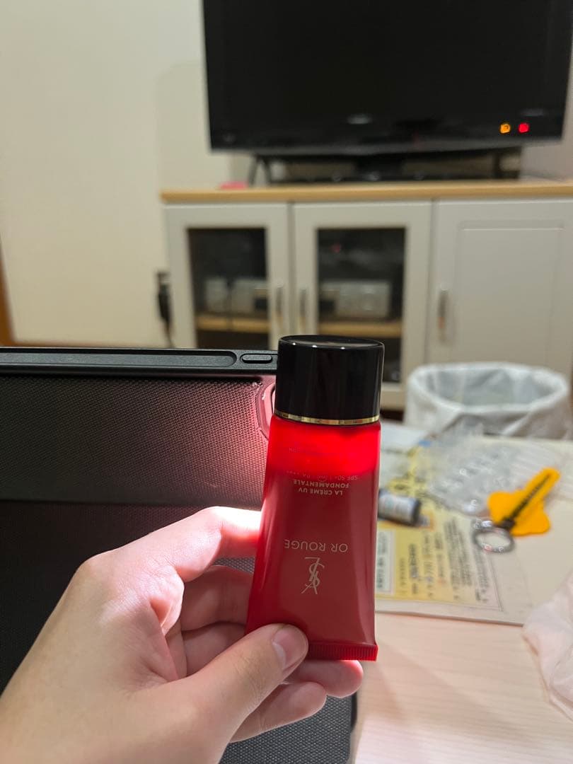 ysl オールージュ　ラ クレーム　uv50＋　30ml