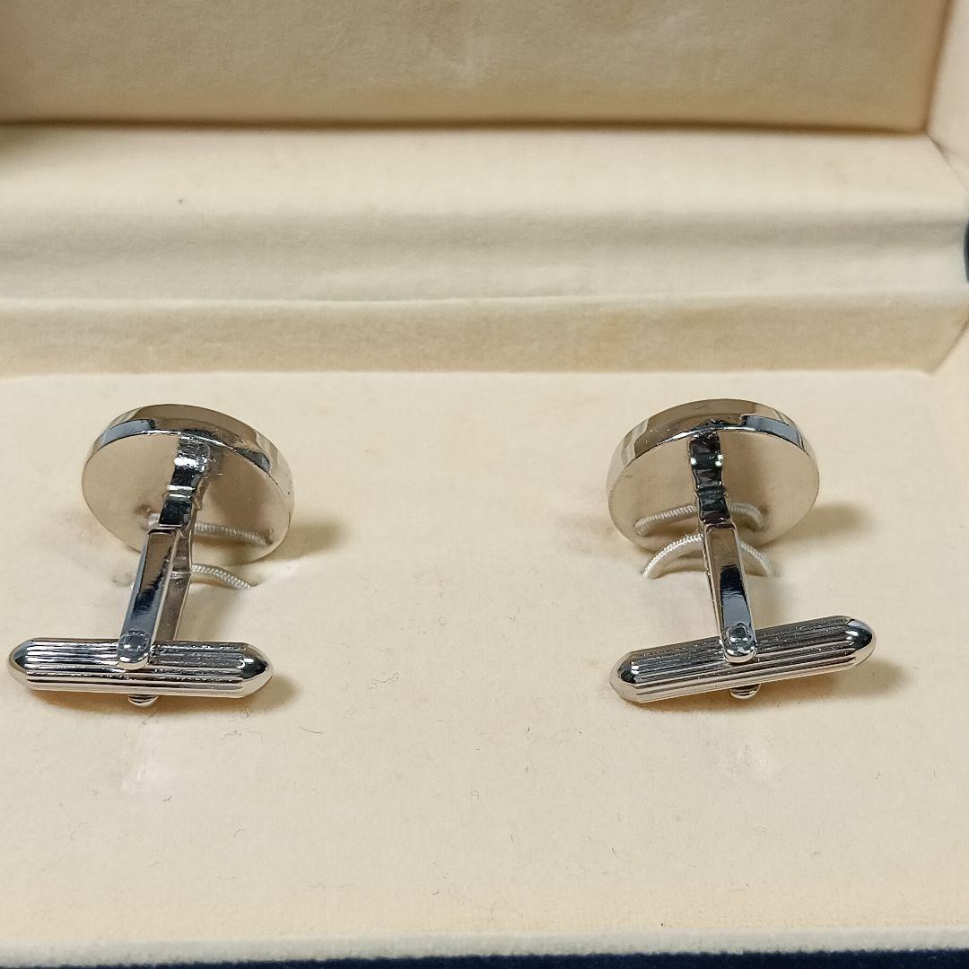 【極美品】BURBERRY ブラックカフリンクス 専用ケース付き　サークル