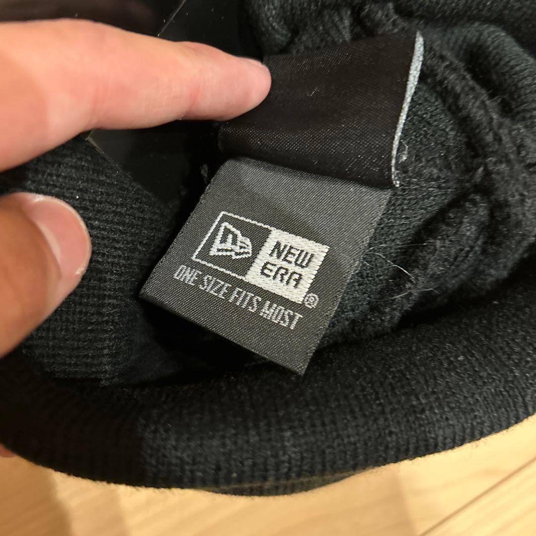【新品未使用】Supreme x Newera ブラック ビーニー