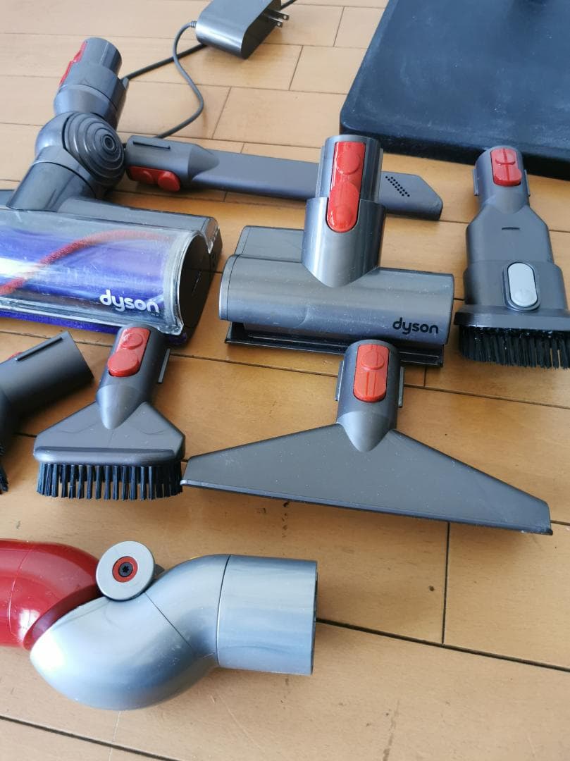 [分解洗浄/連続50分動確済]Dyson v10 sv12/ 付属8点スタンド付