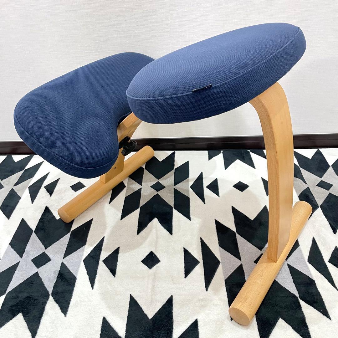 【mi】バランスチェア バランスイージー ネイビー 中古品