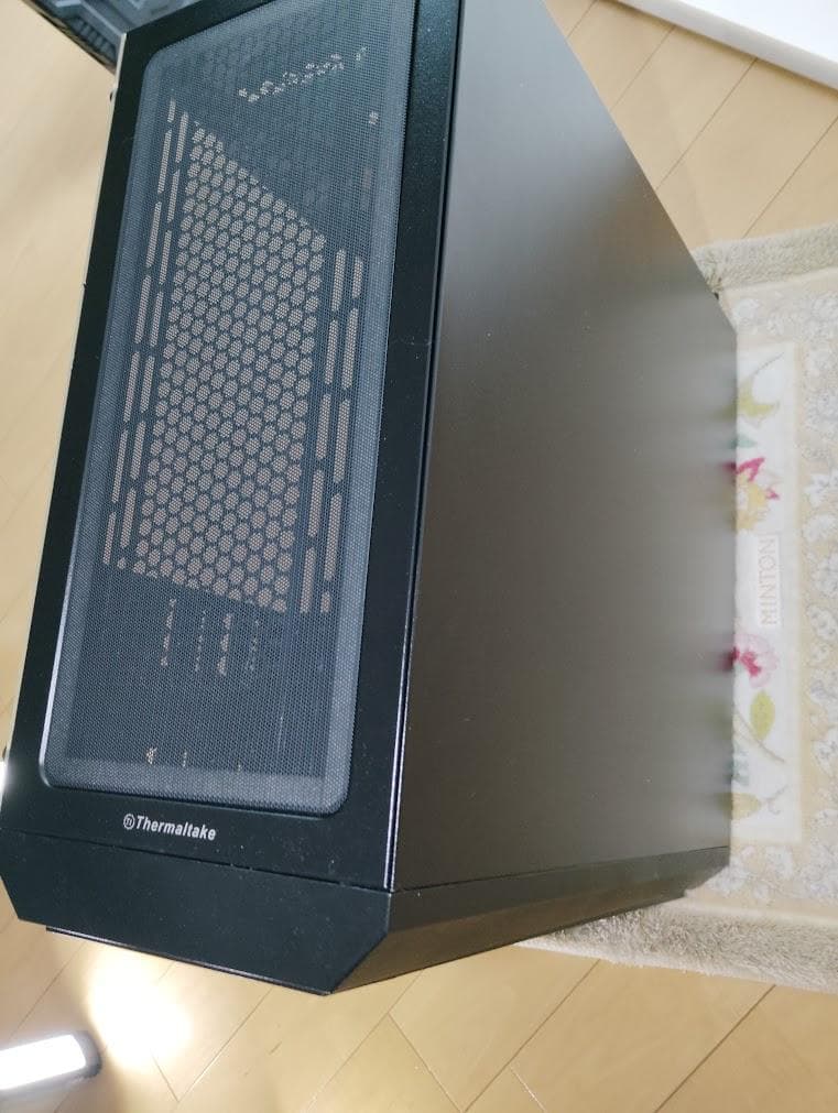 ThermalTakeＨ26＋玄人志向６００ｗ電源