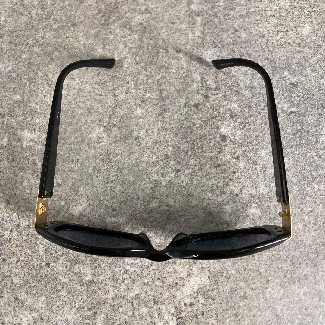 小物 y2k Yves Saint Laurent Oval Sunglasses