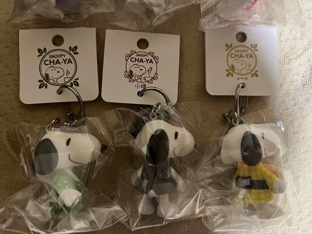 スヌーピー茶屋　各店限定コスチュームキーホルダー