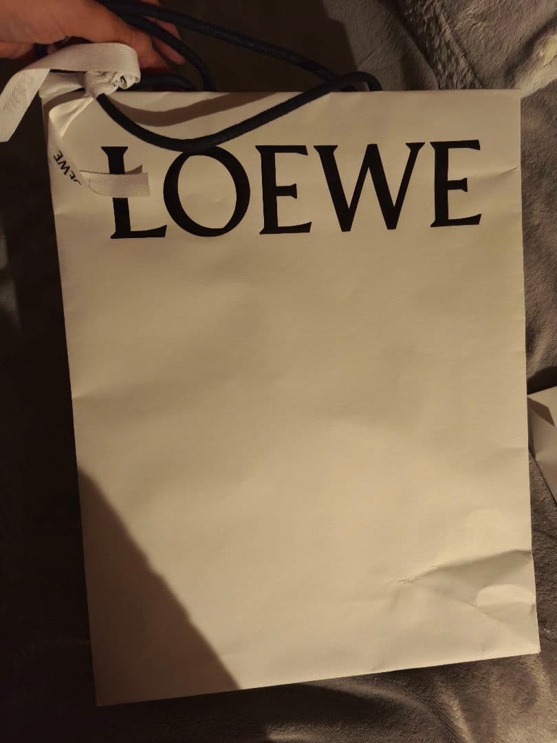 LOEWE ウールマフラー フリンジ付き