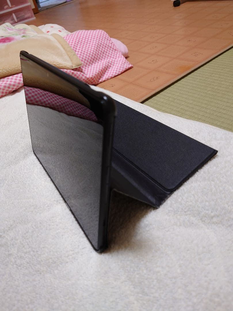 サ*ー様 ★Fire HD 10 (第11世代)　T76N2B　アマゾン★