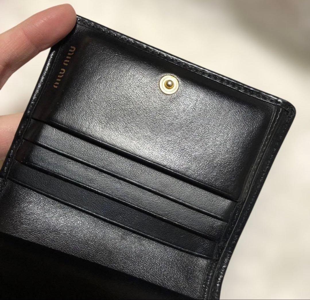な*ゆ様 ゆ*う様 miu miu 二つ折り財布 ブラック RFID 箱・付属品