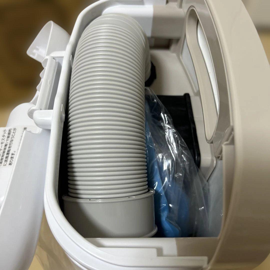 未使用品　三菱ふとん乾燥機AD-S70LS-T