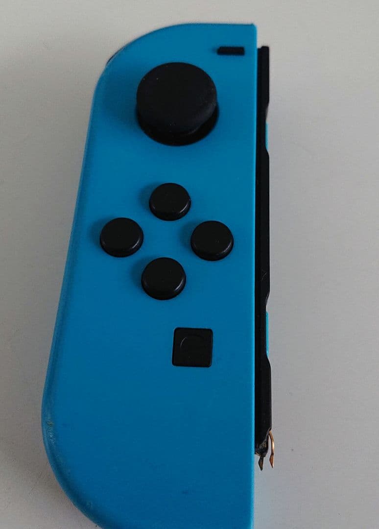 お値下げ済「ジャンク品」Nintendo Switch 本体 青いジョイコン付き