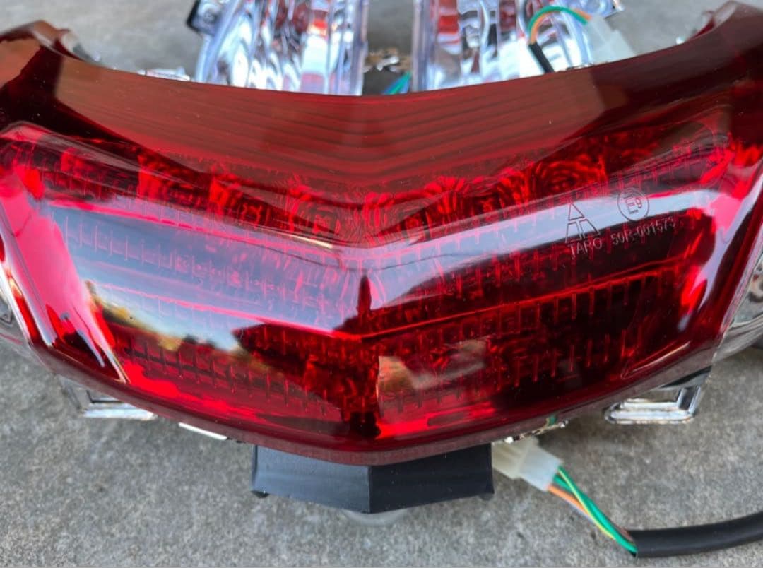 マジェスティ　sg20j 純正風　LEDテールウインカー