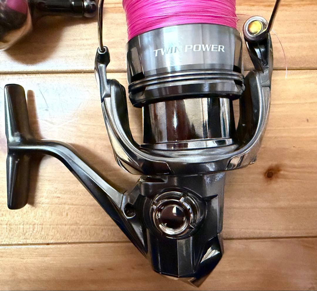 SHIMANO TWIN POWER 4000XG スピニングリール