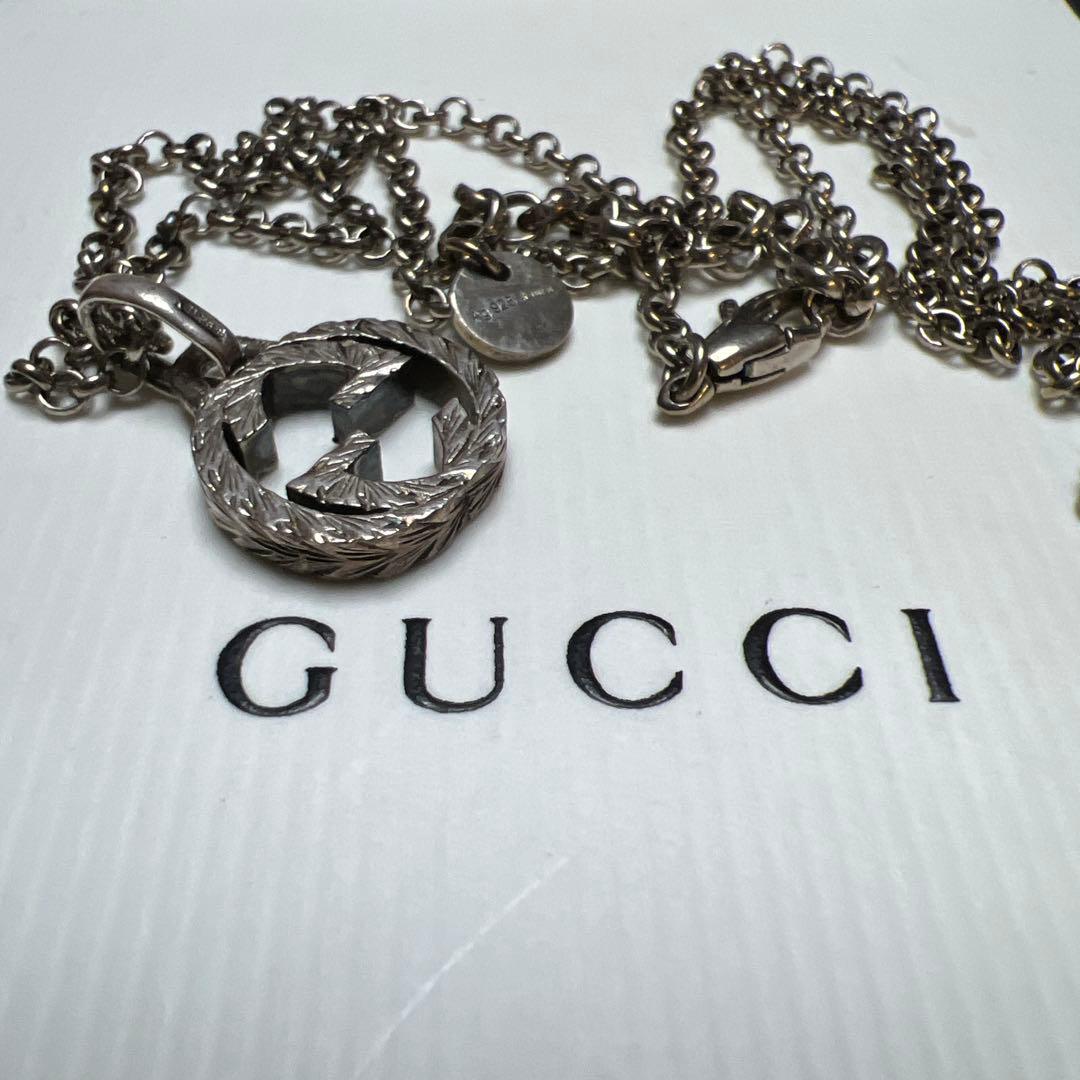 GUCCI ロゴペンダント ネックレス