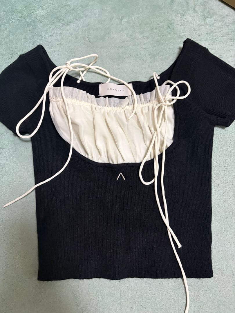 ANDMARY Mew frill tops ブラック