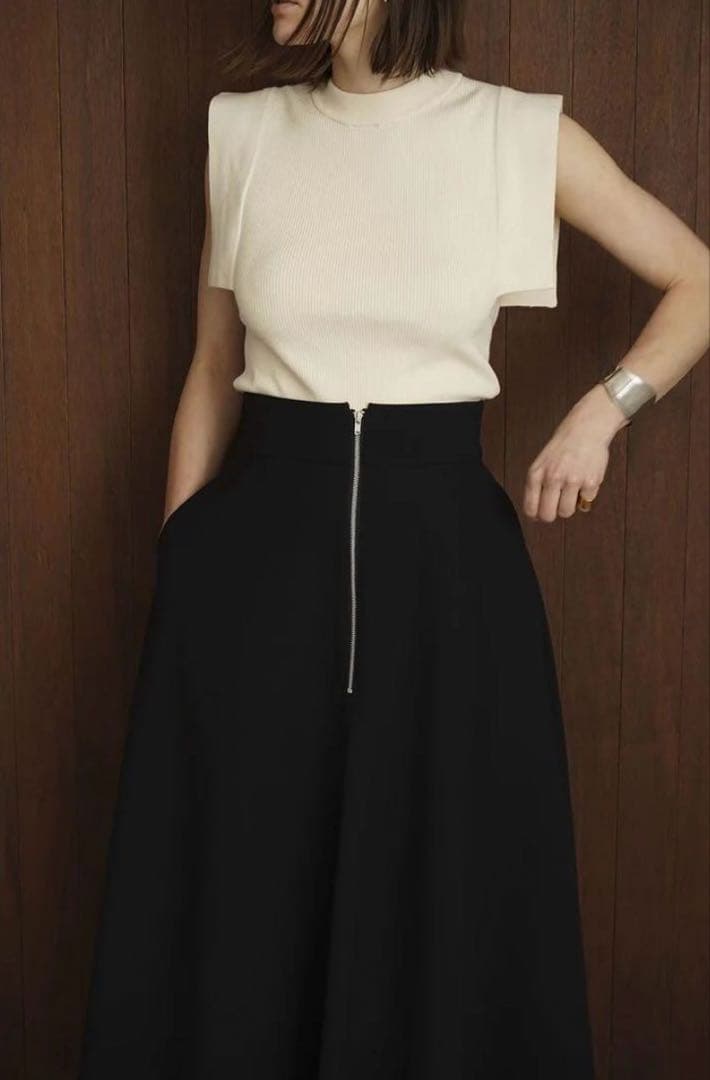 美品 S 【CLANE】W FACE FRONT ZIP FLARE SKIRT