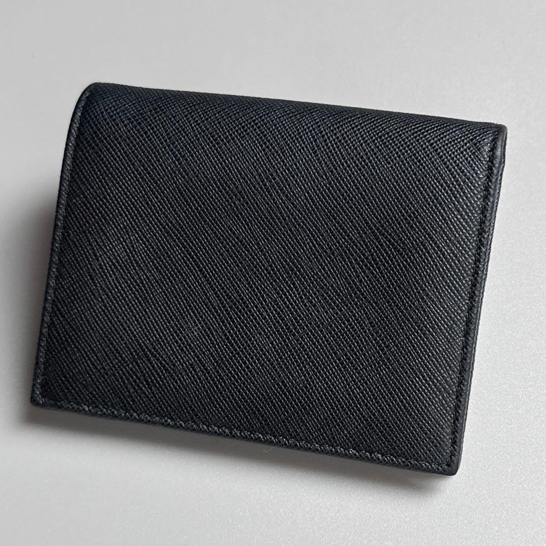 PRADA / サフィアーノ トライアングルロゴ 二つ折り財布 ブラック