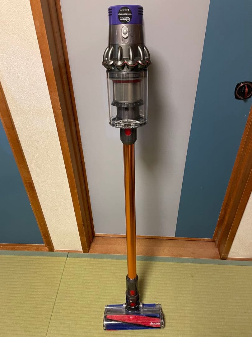 しろちゃん　Dyson ダイソン　sv12