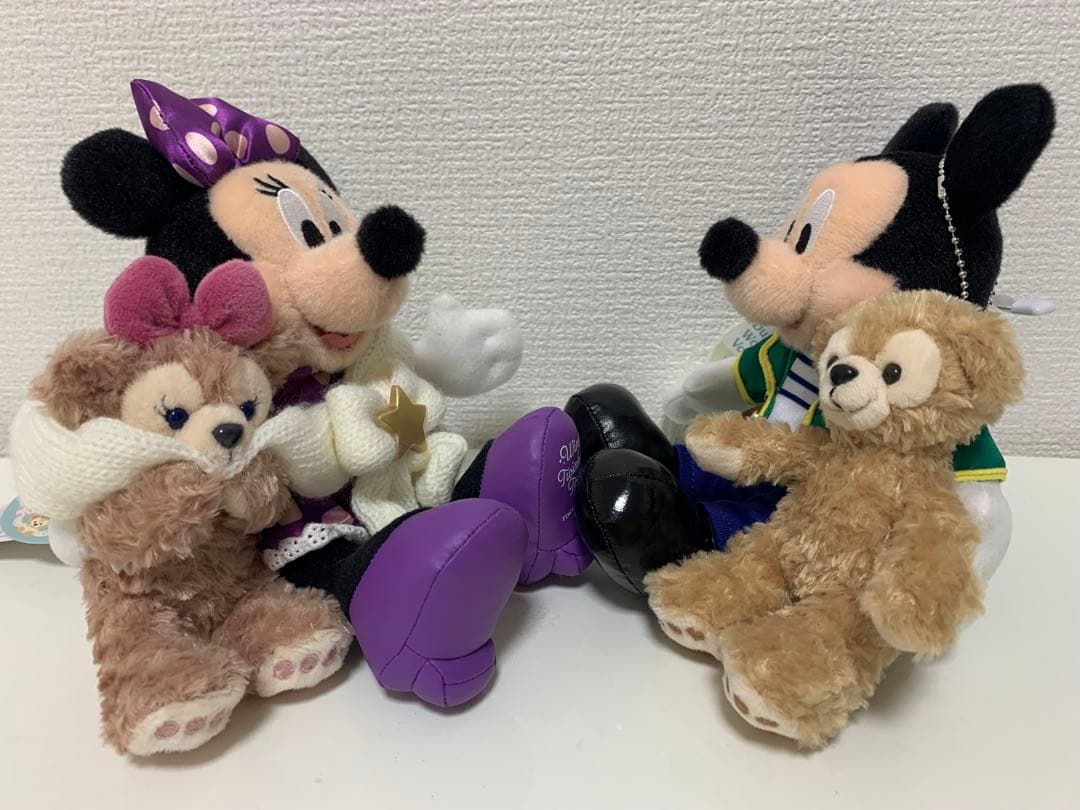 ぬいぐるみバッジセット　ダッフィー&ミッキーマウス・シェリーメイ&ミニーマウス