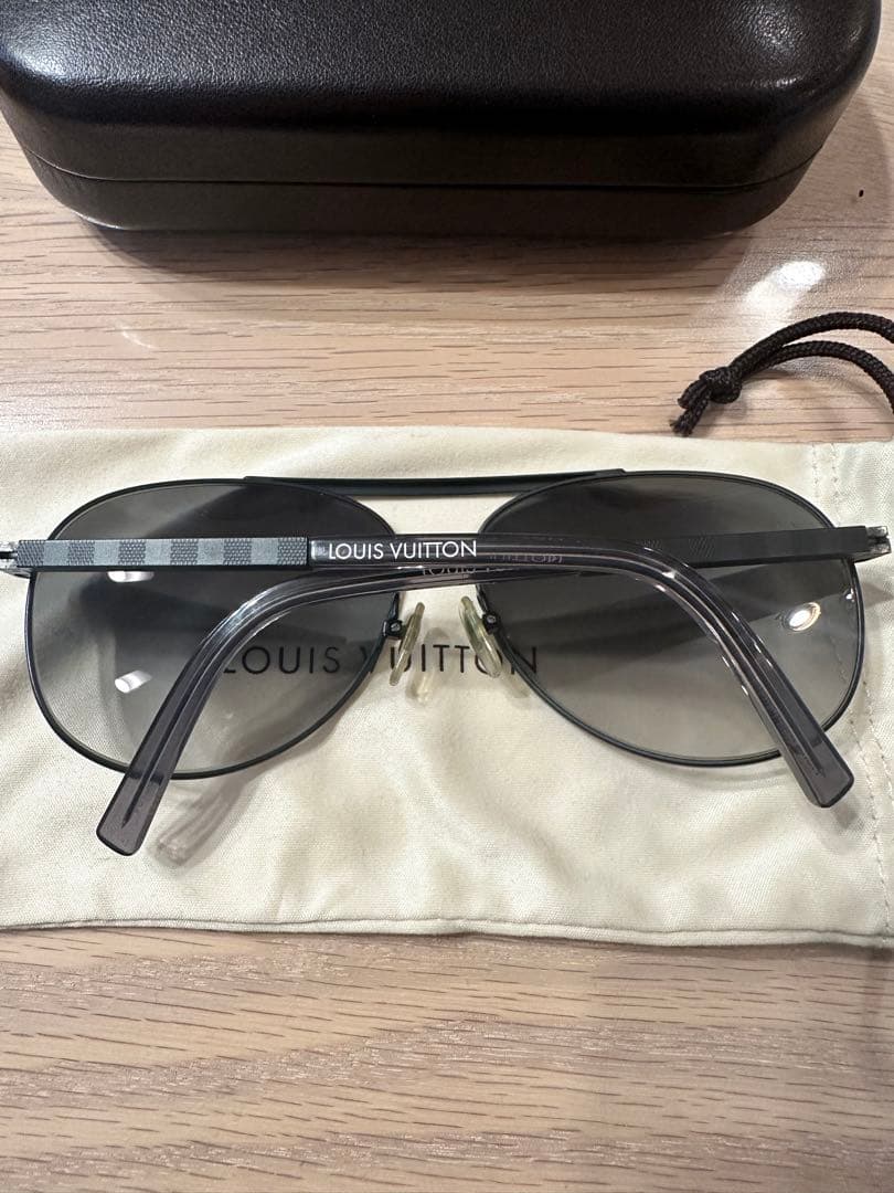 【美品】LOUIS VUITTON サングラス
